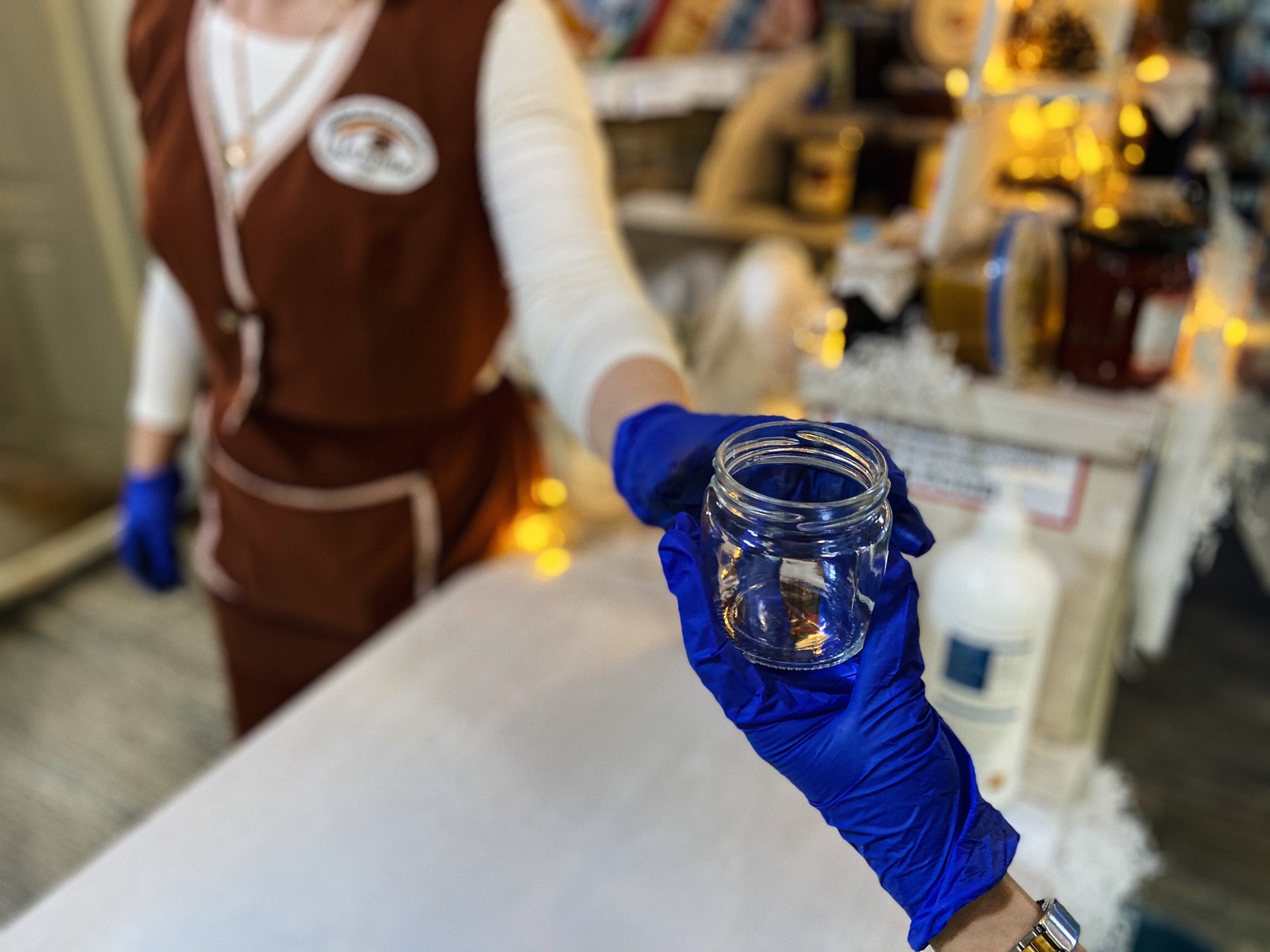 Приймаємо банки – даруємо знижки!