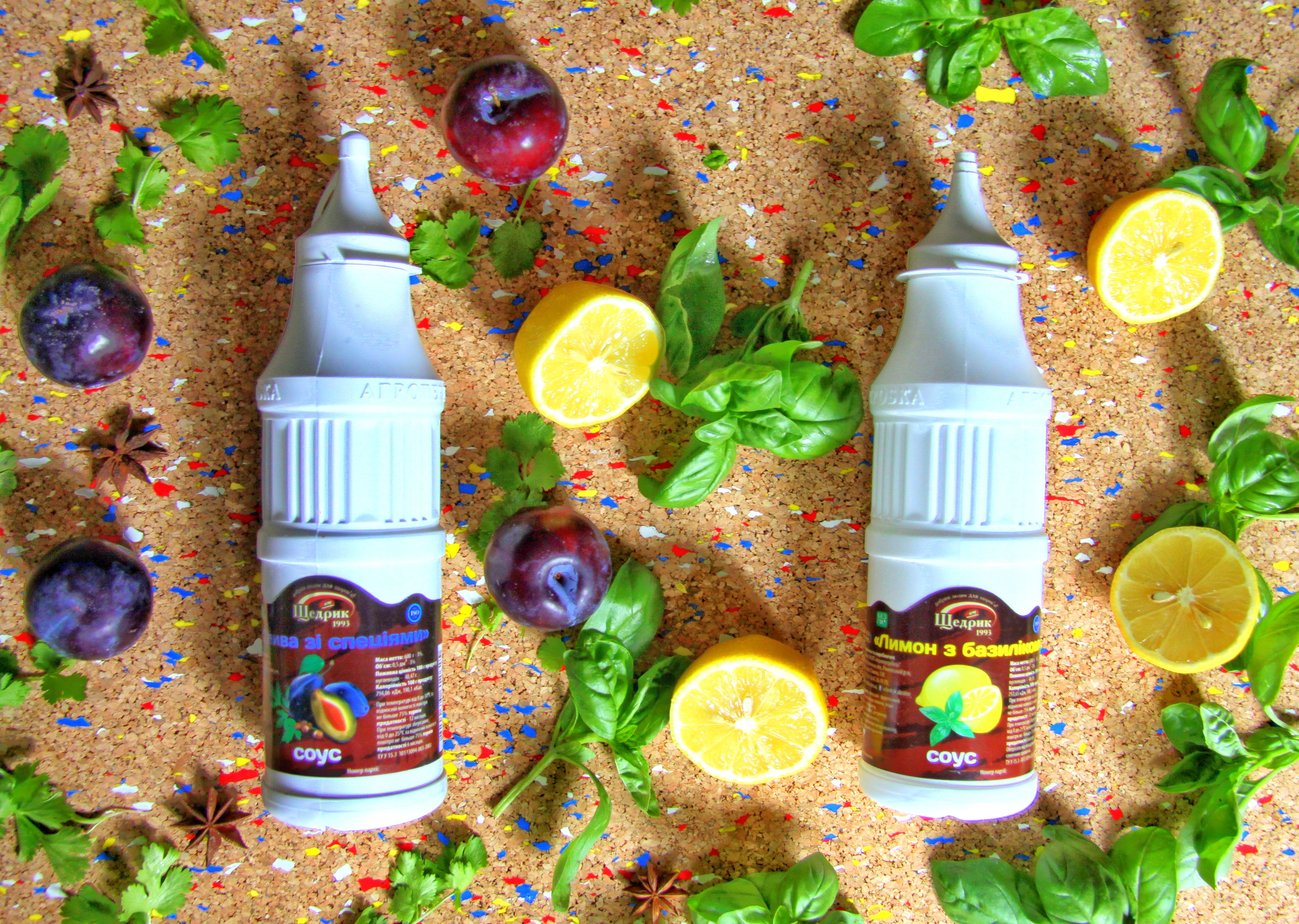 Вишукані поєднання смаків у нових соусах Щедрика «Cлива зі спеціями» та «Лимон з базиліком»