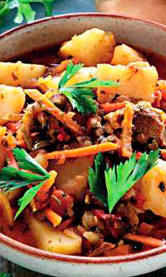 Чакапулі  із соусом «Слива зі спеціями»