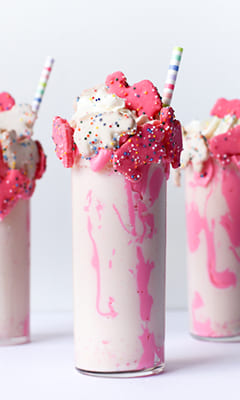 Творожный милкшейк  «Розовая мечта»