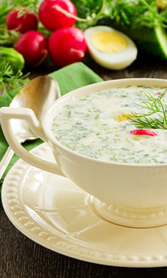 Cold kvass soup with leaen