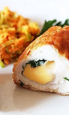 Рулетики с сыром и клюквой