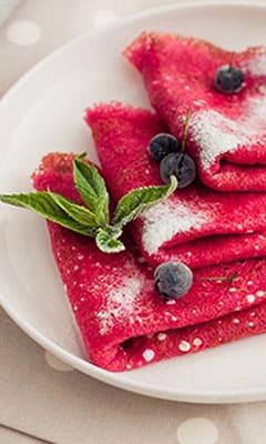 Beet pancakes of ryazhenka