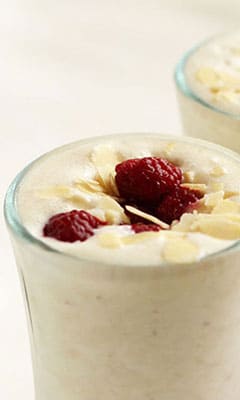 Cottage cheese and walnut milkshake