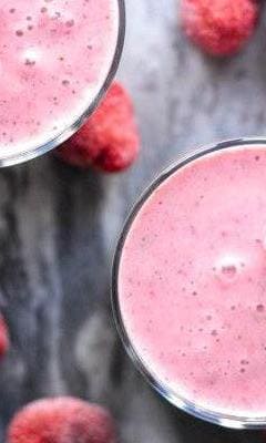 Wild strawberry milkshake