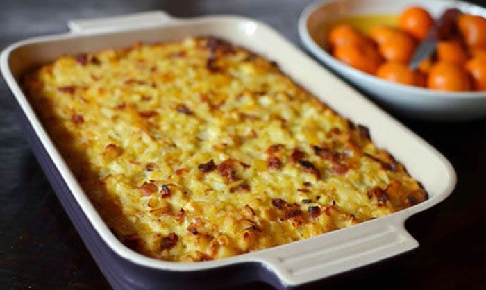 Картопля, запечена зі сметаною та спеціями