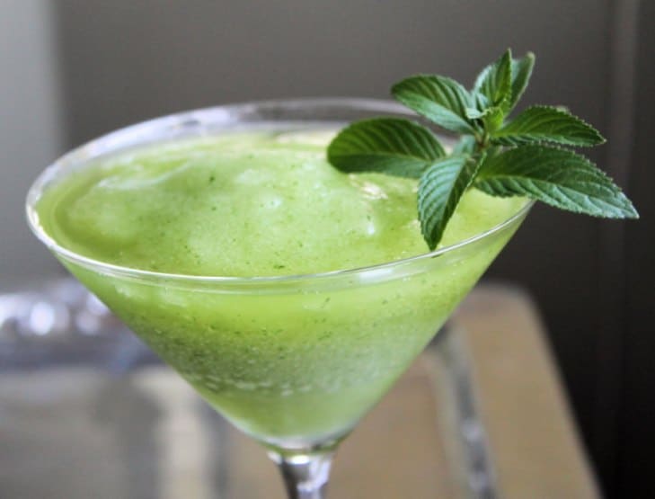 Коктейль Frozen Tarragon Mojito 