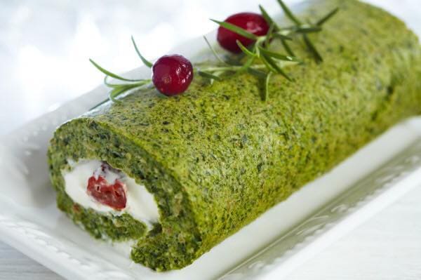 Spinach and cream cheese roll