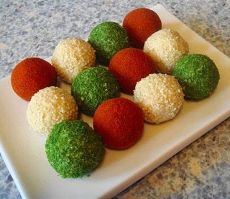 Закуска «Елочные шарики»